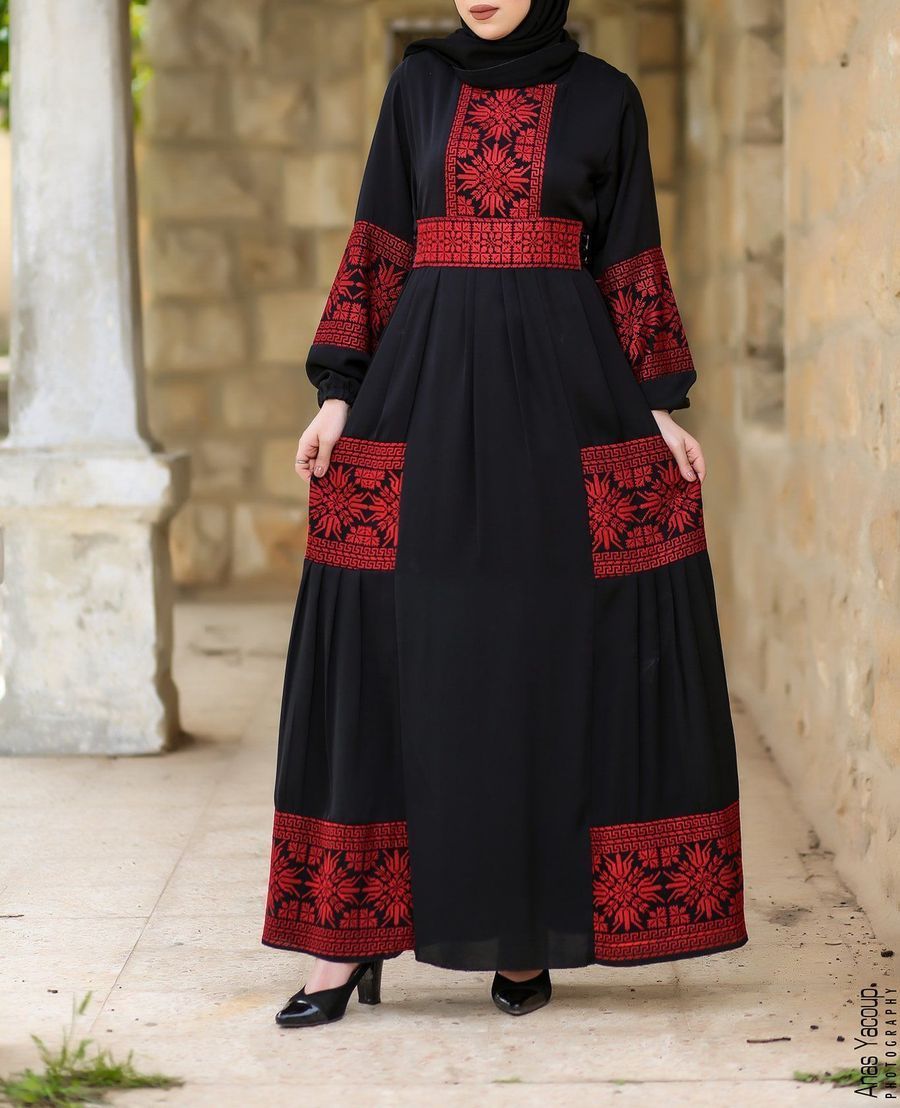 Palestinian Dress